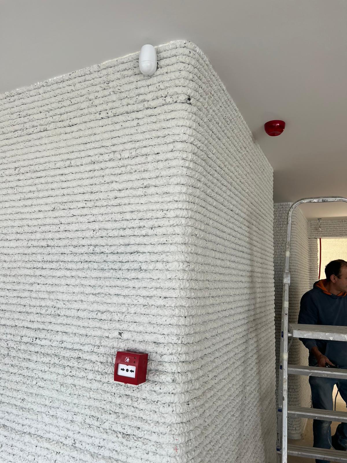 Instalação de sistema de alarme de incêndio